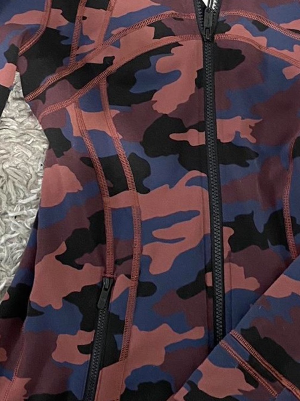 lululemon athletica Burgundy and Black Camo define Zip Jacket - Picture 4 of 5